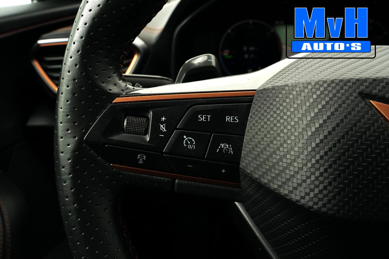 CUPRA Formentor 1.4 TSI e-Hybrid|KUIPSTOEL|PANO|STOEL/STUUR.VERW