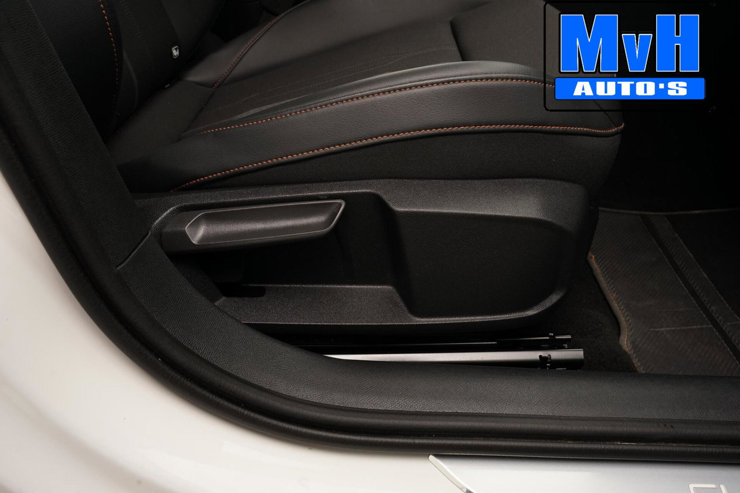CUPRA Formentor 1.4 TSI e-Hybrid|KUIPSTOEL|PANO|STOEL/STUUR.VERW