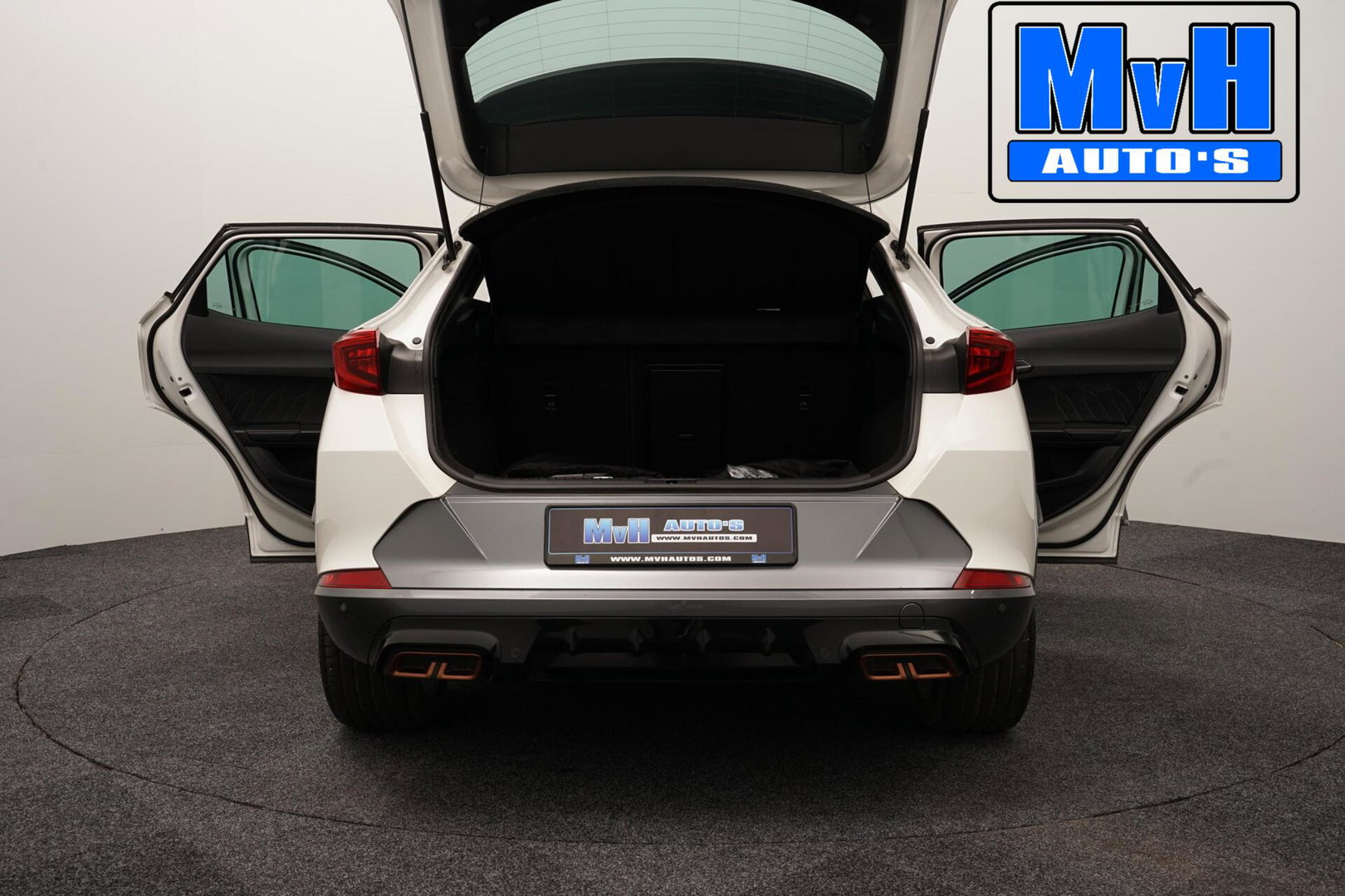 CUPRA Formentor 1.4 TSI e-Hybrid|KUIPSTOEL|PANO|STOEL/STUUR.VERW