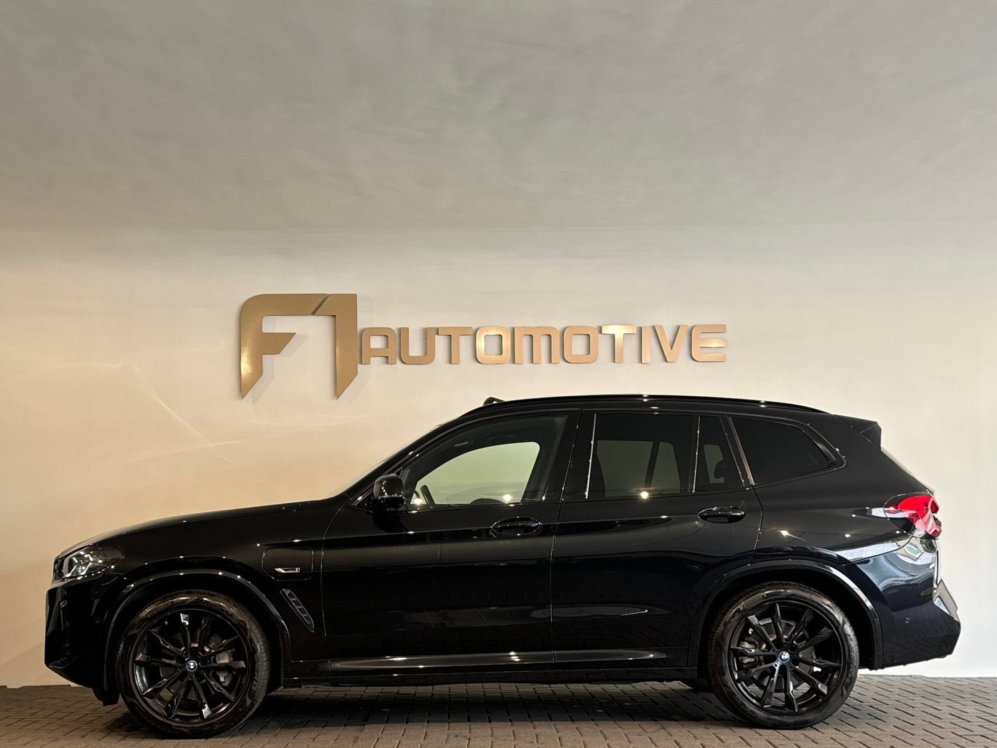 BMW X3 XDrive30e High Executive M Sport Pano|M Seat|Memory