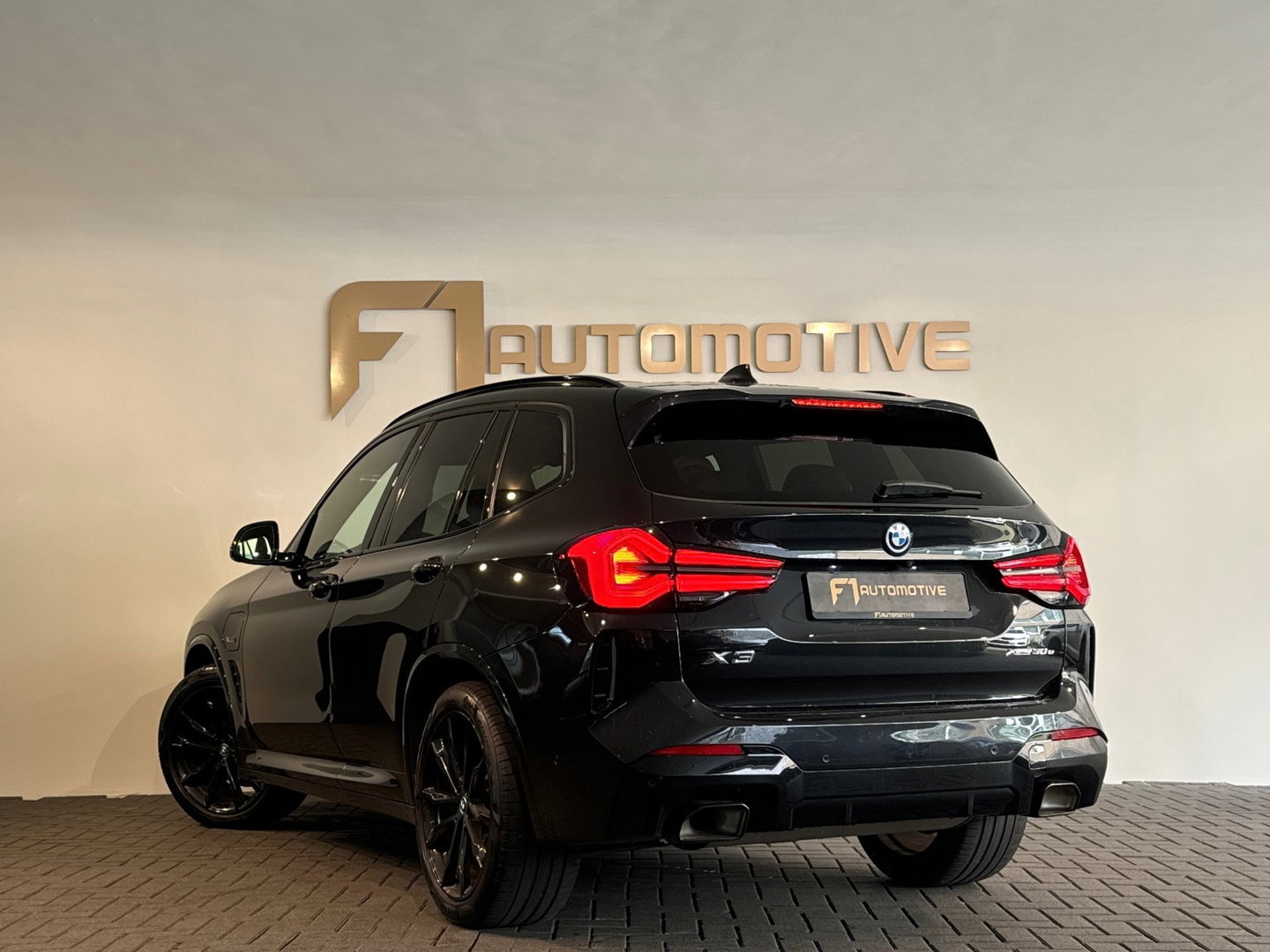 BMW X3 XDrive30e High Executive M Sport Pano|M Seat|Memory