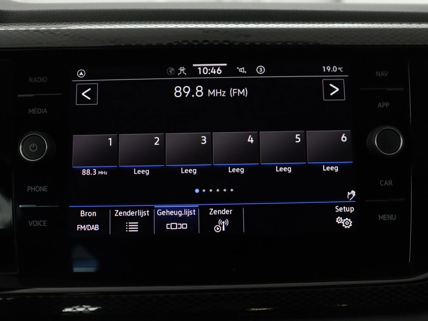 Volkswagen Taigo 1.0 TSI Life Business | Stoelverwarming | Adaptive cruise | Carplay | Navigatie | Parkeerhulp | DAB | Climate control | Full LED | File Assistent | 53.300km NAP | Origineel NL
