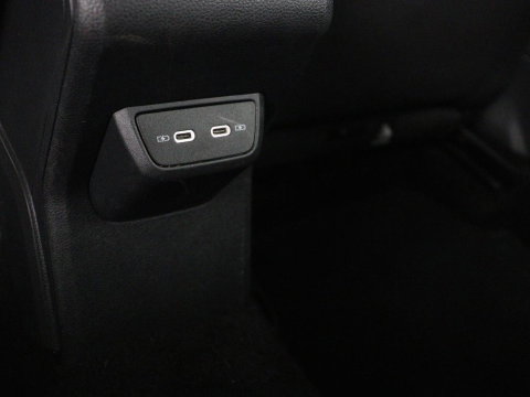 Volkswagen Taigo 1.0 TSI Life Virtual | Climate Control | Navi | Climate Control | Parkeersensor | DAB+ | Carplay | Stoelverwarming | Cruise Control