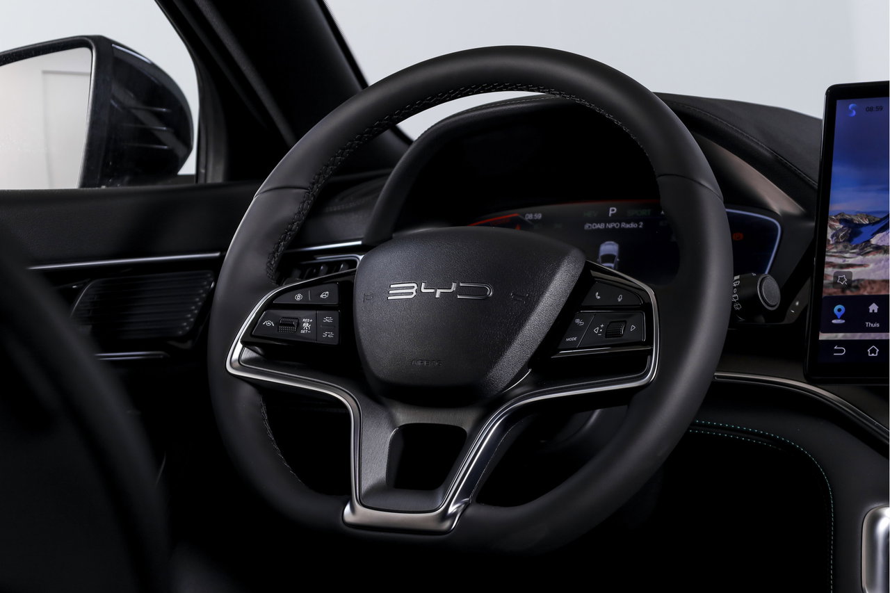 BYD SEAL U