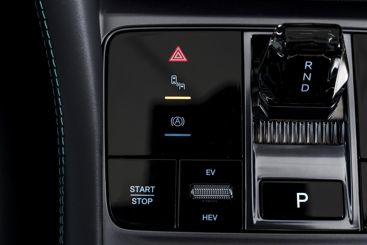 BYD SEAL U