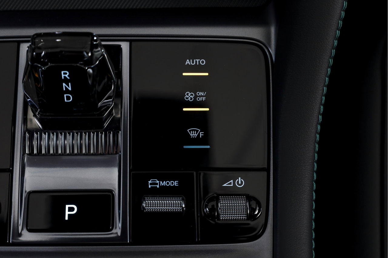 BYD SEAL U