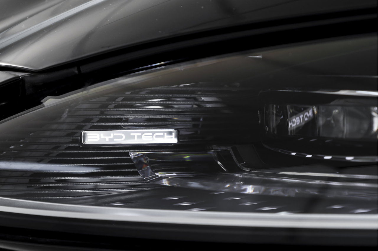 BYD SEAL U