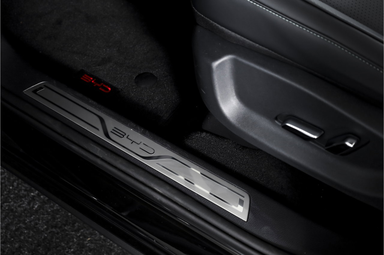 BYD SEAL U