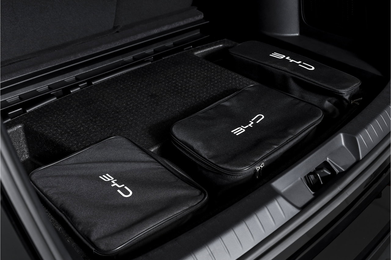 BYD SEAL U