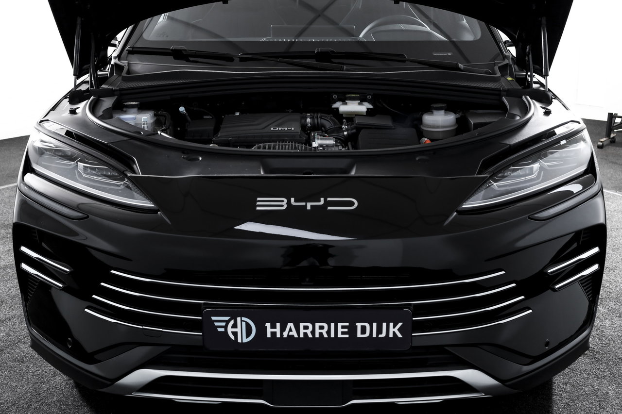 BYD SEAL U