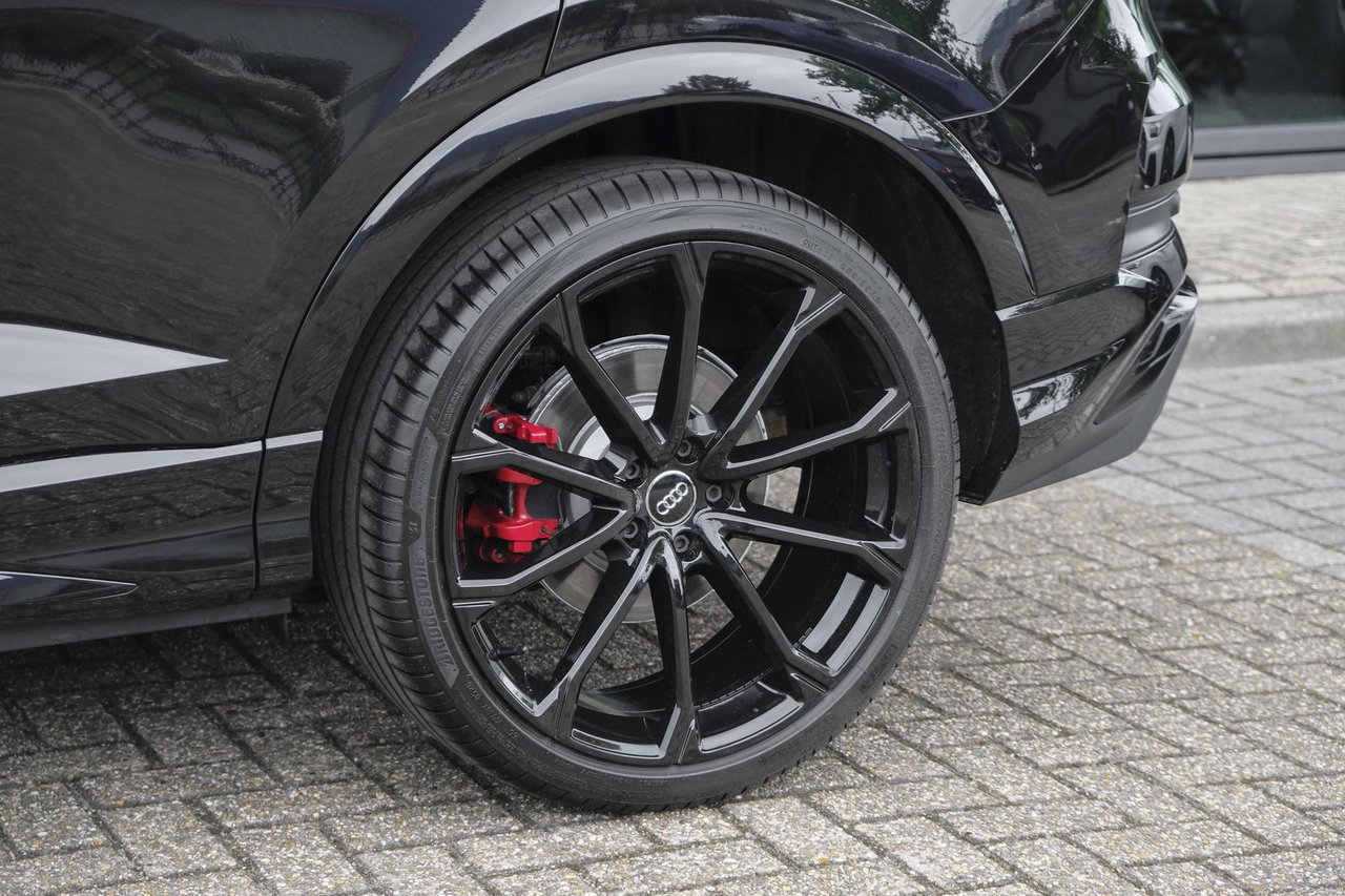 Audi RSQ3
