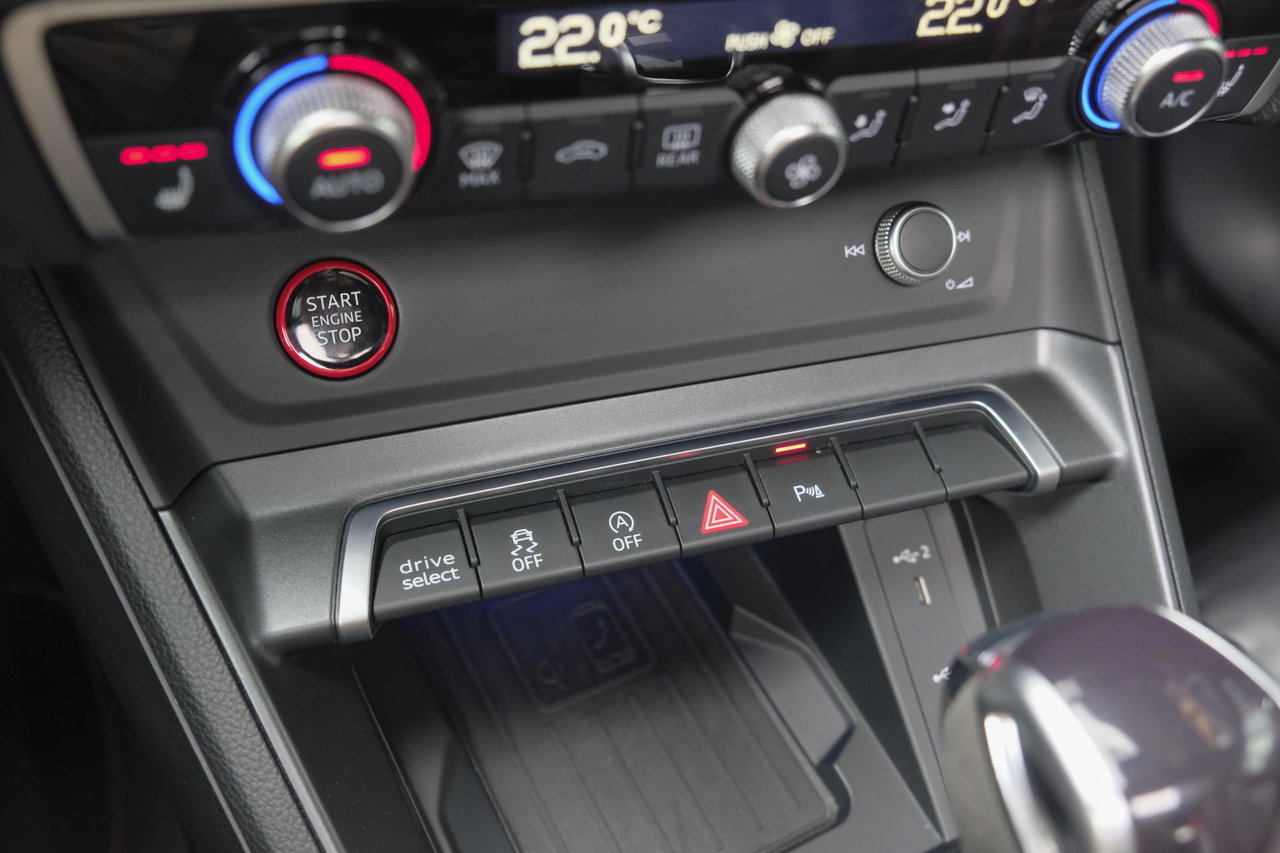 Audi RSQ3