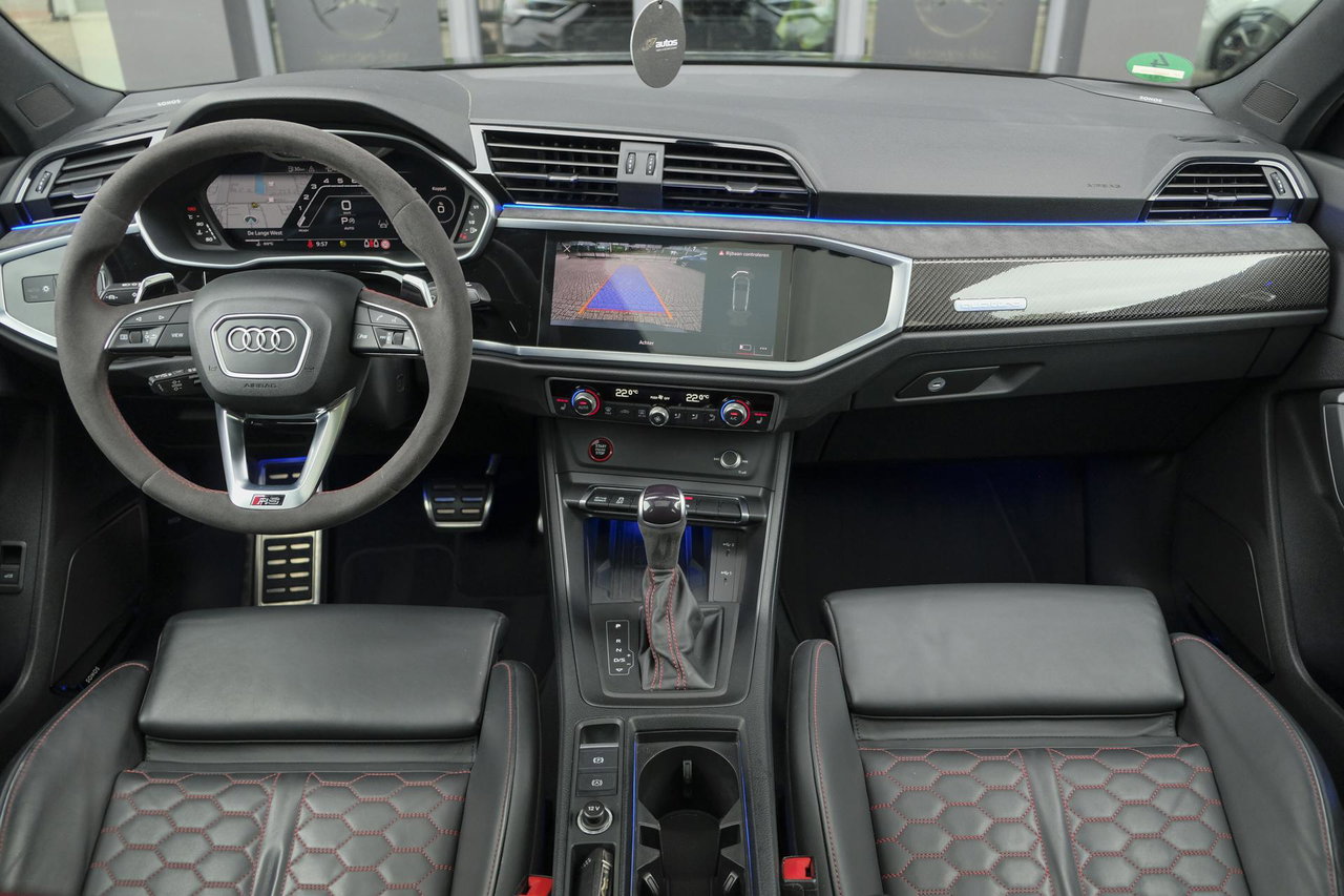 Audi RSQ3