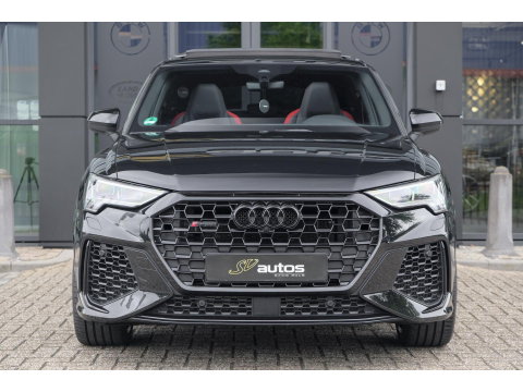 Audi RSQ3 Sportback TFSI 400pk Panoramadak Sonos Trekhaak 21" LMV BOMVOL Rode stiksels Carbon