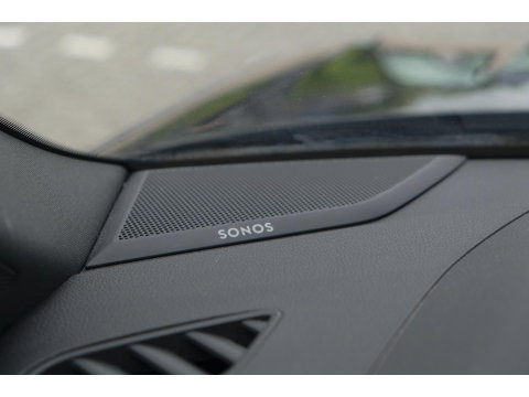 Audi RSQ3 Sportback TFSI 400pk Panoramadak Sonos Trekhaak 21" LMV BOMVOL Rode stiksels Carbon