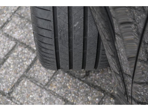 Audi RSQ3 Sportback TFSI 400pk Panoramadak Sonos Trekhaak 21" LMV BOMVOL Rode stiksels Carbon