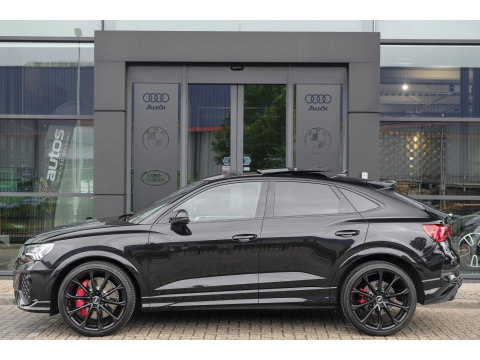 Audi RSQ3 Sportback TFSI 400pk Panoramadak Sonos Trekhaak 21" LMV BOMVOL Rode stiksels Carbon