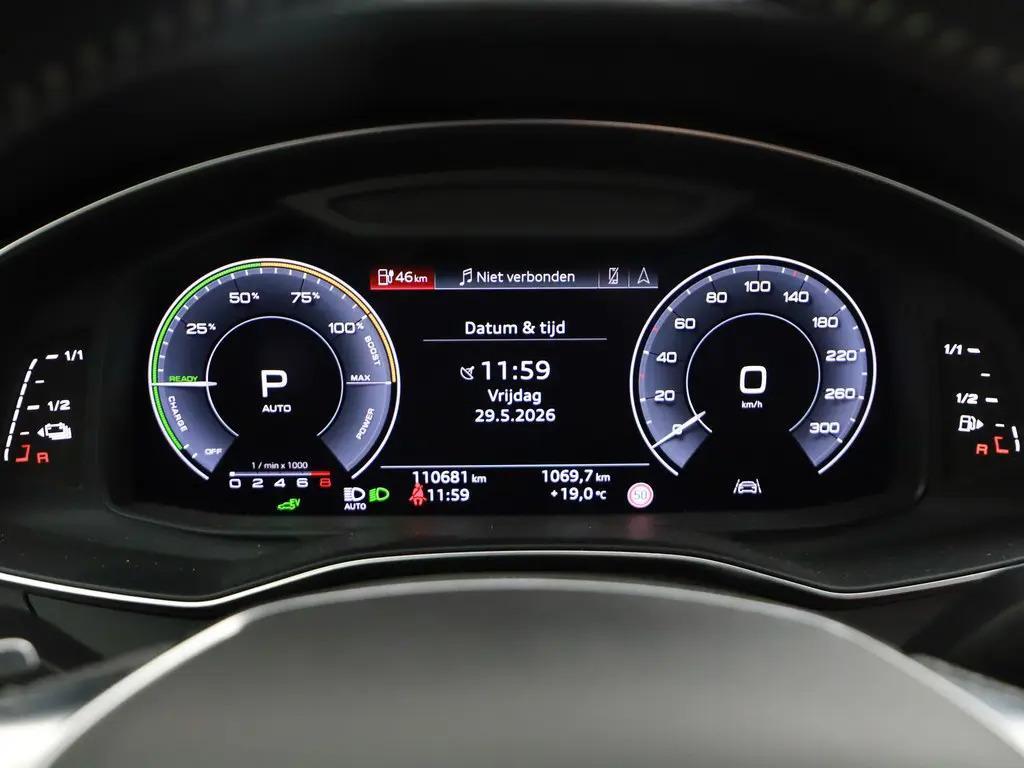 Audi A6 Limousine 55 TFSIe Quattro Competition Pano Leer Sfeer