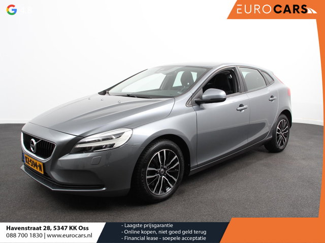 Volvo V40 - 2.0 T2 Momentum Climate Control Navigatie Stoelverwarming Trekhaak Led Lichtmetalen velgen Cruise control
