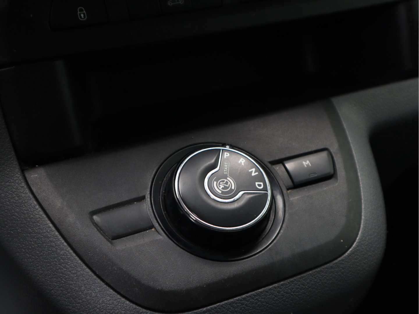 Citroën Jumpy 2.0 BlueHDI 123pk Automaat - L2 Lang - Trekhaak - Cruise - Navi
