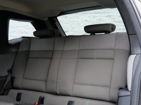 BMW i3 42kWh/ WARMTEPOMP/ CAMERA/ PDC V+A/ DAB/ SOH 87%