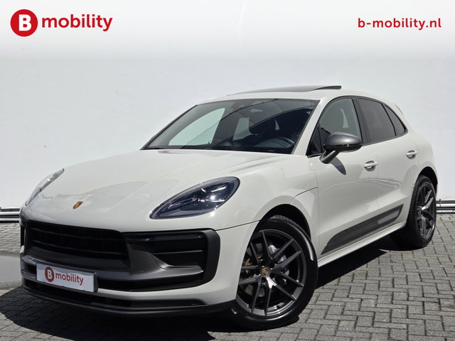 Porsche Macan - 2.0 T Sport Chrono Trekhaak Panoramadak Luchtvering BOSE NL Dealer Auto! | Adaptieve Sportstoelen Memory | Achteruitrijcamera | Apple CarPlay | Stoelverwarming