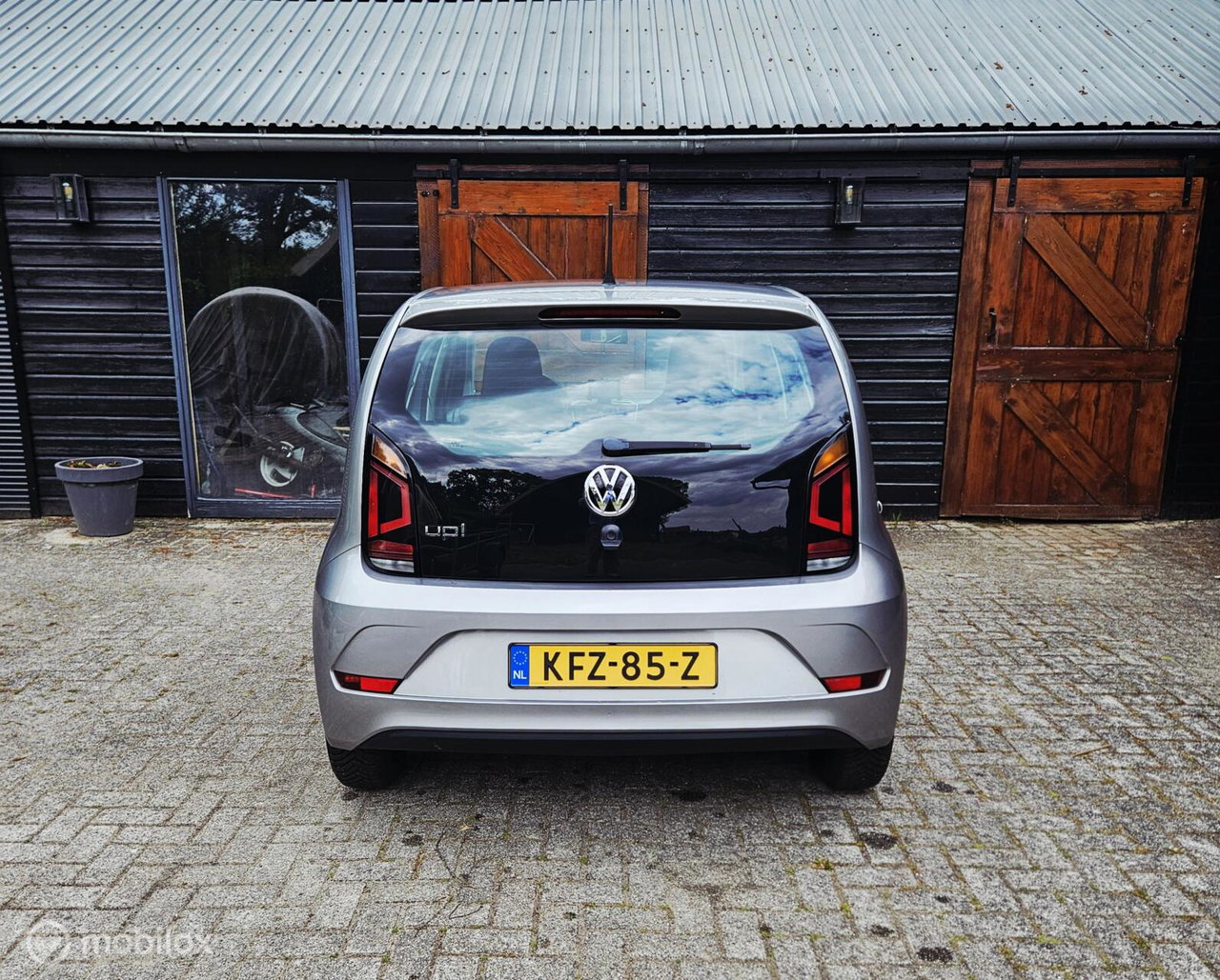 Volkswagen up!