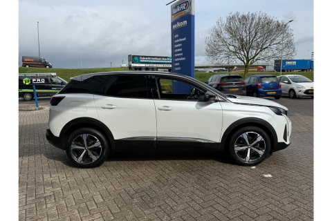 Peugeot 3008 1.2 PURETECH ALLUREPACK AUTOMAAT 130PK AIRCO NAVI PDC-CAMERA.