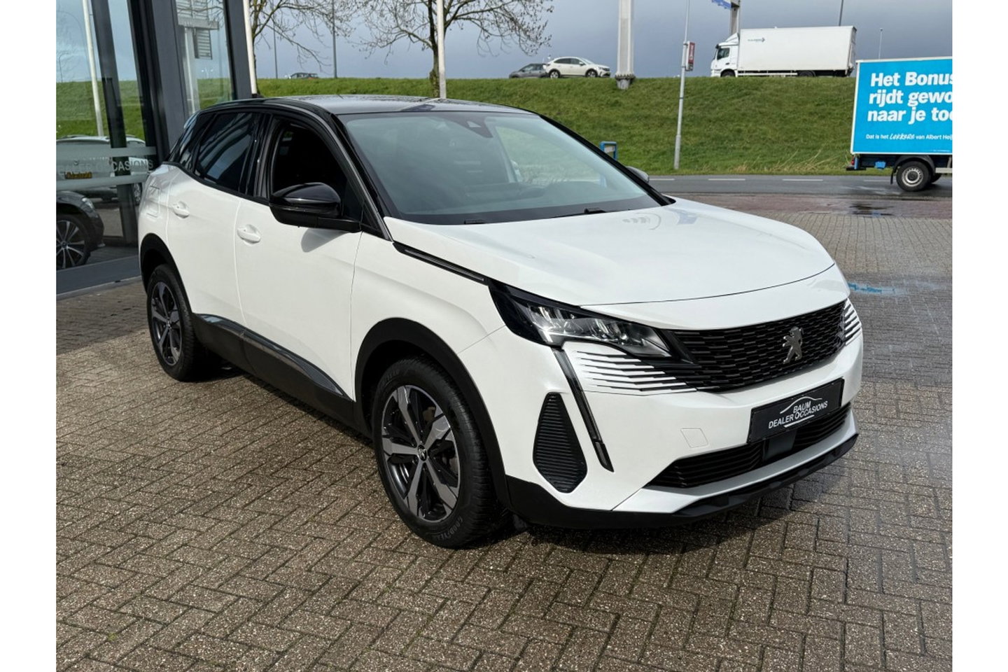 Peugeot 3008 1.2 PURETECH ALLUREPACK AUTOMAAT 130PK AIRCO NAVI PDC-CAMERA.