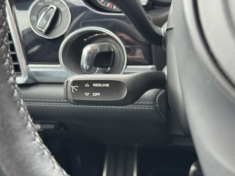 Porsche Panamera 4.8 Turbo | Facelift! | Origineel Nederlands | 520 PK! | Luchtvering | Apple Carplay | Android Auto | 20" Lichtmetaal | Leder | 360° Camera | Bose | Memory Stoelen |