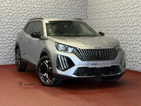 Peugeot 2008 - 1.2 HYBRID 145e ALLURE CARPLAY I-COCKPIT PEUGEOT NAVI 360.CAMERA ADAP.CRUISE ✅Top Auto's Wijchen , 30 Jaar Specialist in Peugeot : Alle Type's : Style / GT / GT-Line / Allure / Business / Active / Zowel PHEV / HEV / MHEV / Benzine ✅
