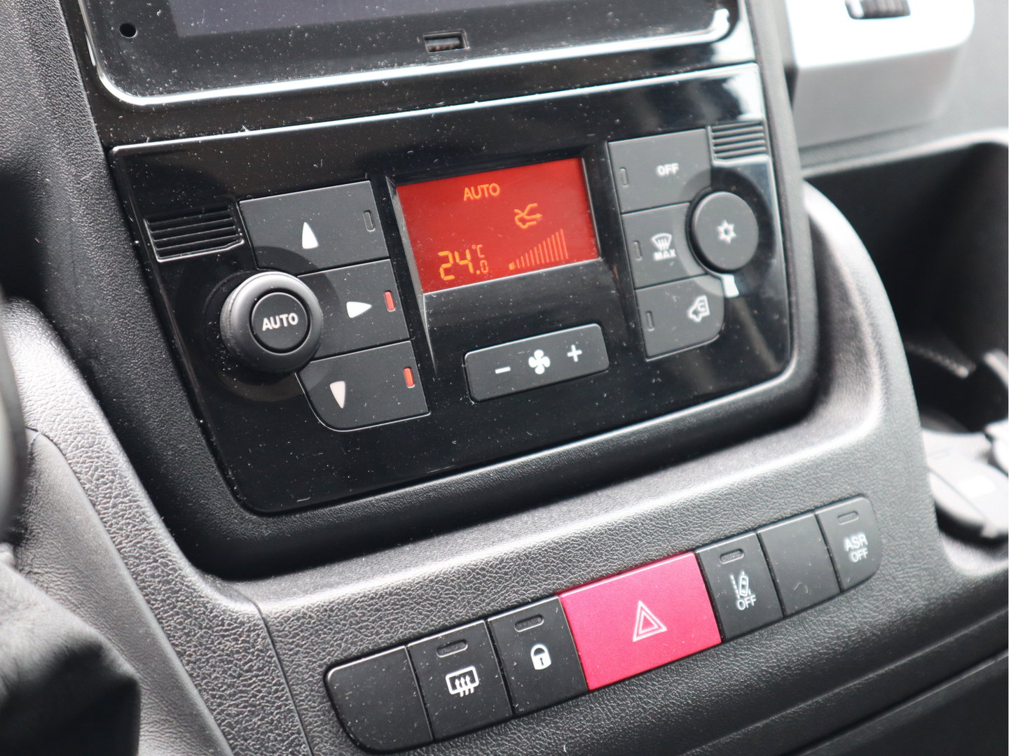 Fiat E-Ducato 3.5T L3H2 Maxi 47 kWh - Snelladen - Camera - Cruise - Clima