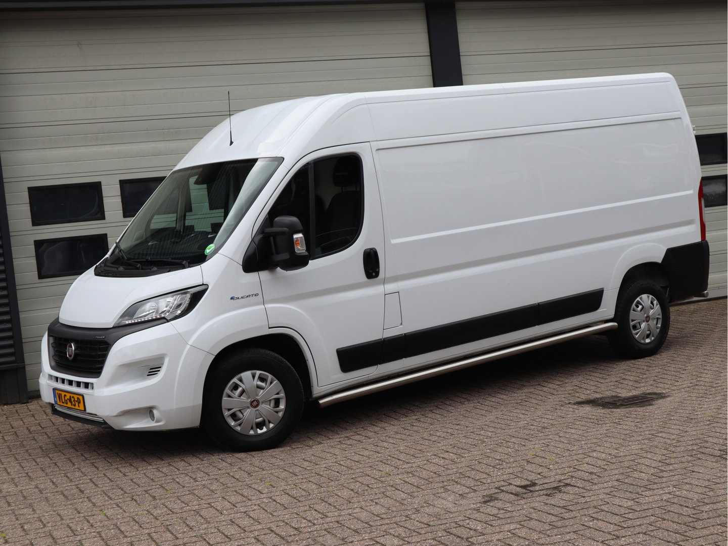 Fiat E-Ducato 3.5T L3H2 Maxi 47 kWh - Snelladen - Camera - Cruise - Clima