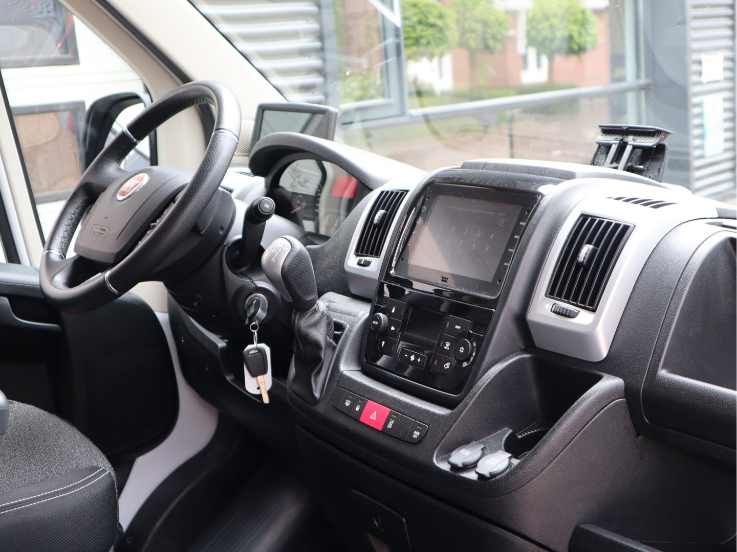 Fiat E-Ducato 3.5T L3H2 Maxi 47 kWh - Snelladen - Camera - Cruise - Clima