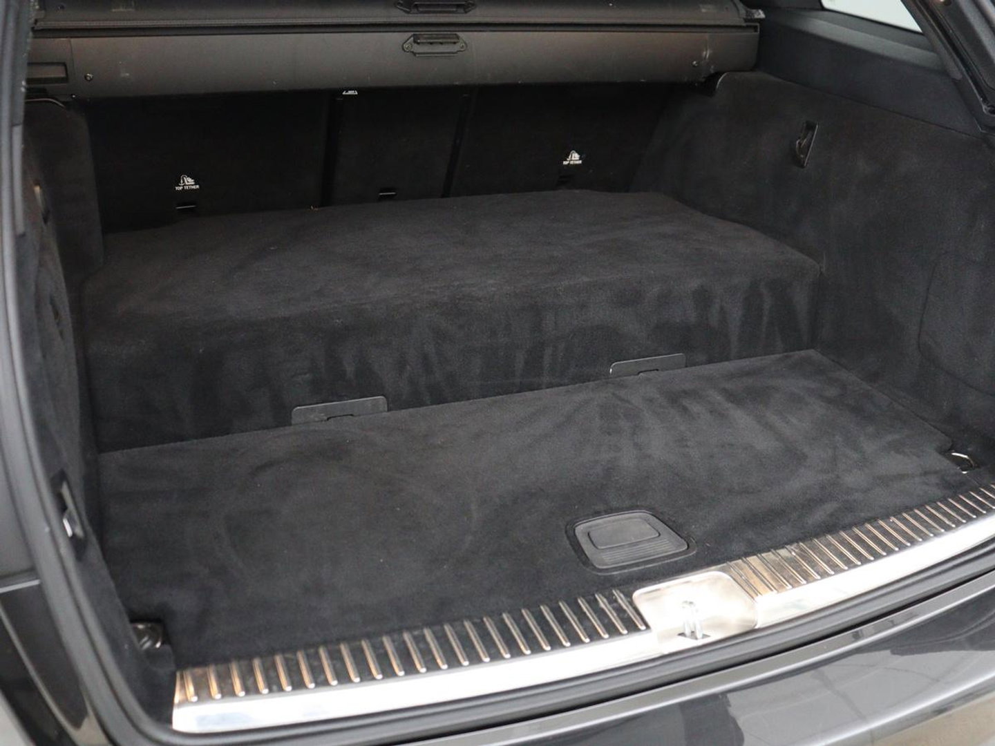 Mercedes-Benz C-Klasse Estate 300 e AMG Limited Edition | SOH 84.9% | Virtual | Trekhaak | 360 Camera | Navi | Carplay | Sportstoelen | Climate Control | Cruise Control | Elec. Kofferklep