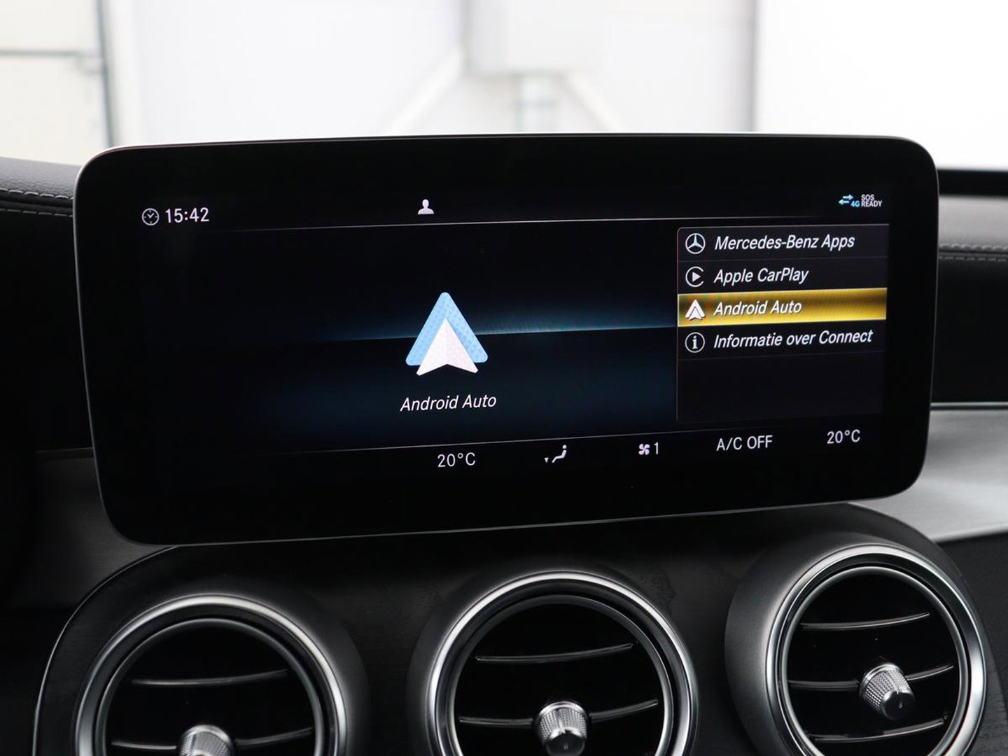 Mercedes-Benz C-Klasse Estate 300 e AMG Limited Edition | SOH 84.9% | Virtual | Trekhaak | 360 Camera | Navi | Carplay | Sportstoelen | Climate Control | Cruise Control | Elec. Kofferklep