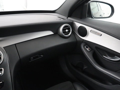 Mercedes-Benz C-Klasse Estate 300 e AMG Limited Edition | SOH 84.9% | Virtual | Trekhaak | 360 Camera | Navi | Carplay | Sportstoelen | Climate Control | Cruise Control | Elec. Kofferklep