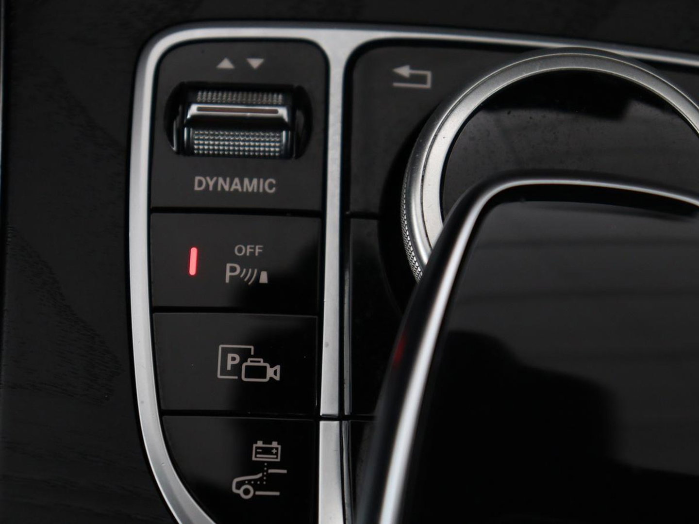 Mercedes-Benz C-Klasse Estate 300 e AMG Limited Edition | SOH 84.9% | Virtual | Trekhaak | 360 Camera | Navi | Carplay | Sportstoelen | Climate Control | Cruise Control | Elec. Kofferklep