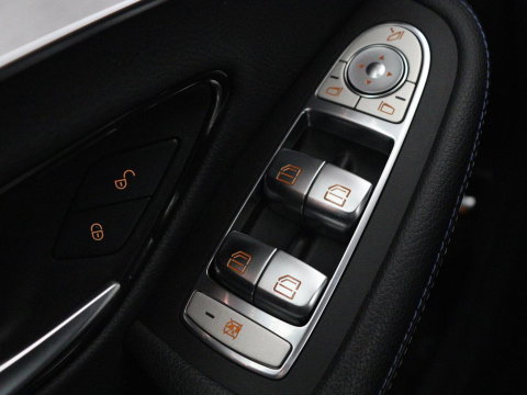 Mercedes-Benz C-Klasse Estate 300 e AMG Limited Edition | SOH 84.9% | Virtual | Trekhaak | 360 Camera | Navi | Carplay | Sportstoelen | Climate Control | Cruise Control | Elec. Kofferklep