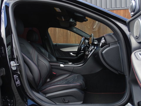 Mercedes-Benz C-Klasse Estate 450 367PK V6 AMG 4-MATIC / Burmester / Alcanatara / Distronic /