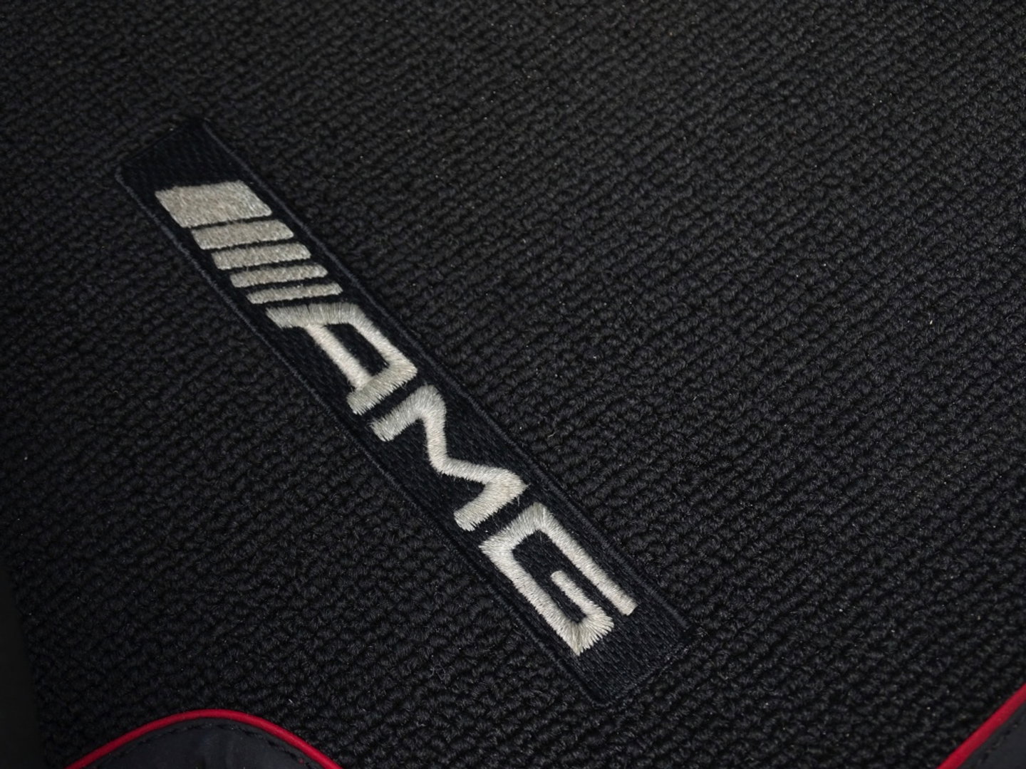 Mercedes-Benz C-Klasse Estate 450 367PK V6 AMG 4-MATIC / Burmester / Alcanatara / Distronic /