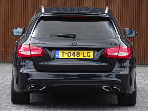 Mercedes-Benz C-Klasse Estate 450 367PK V6 AMG 4-MATIC / Burmester / Alcanatara / Distronic /
