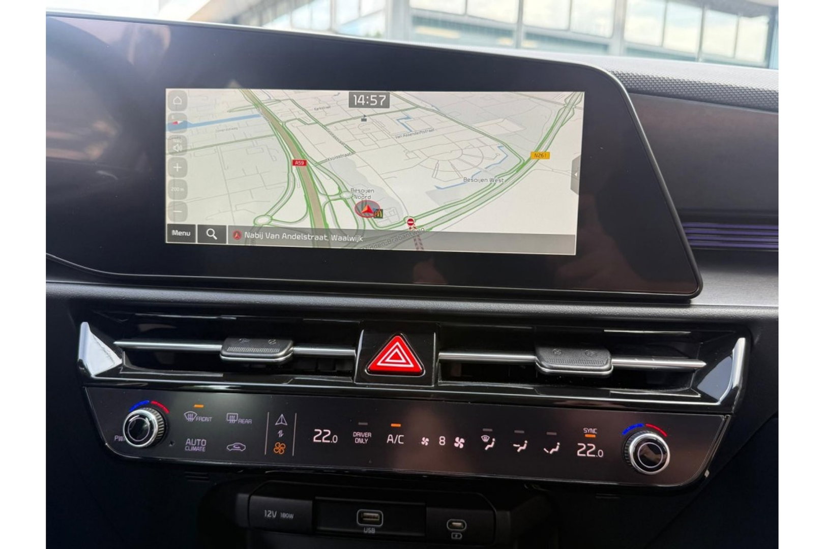Kia Niro 1.6 GDI HEV DYNAM PLUS AUTOMAAT NAVI LMV PDC-CAMERA