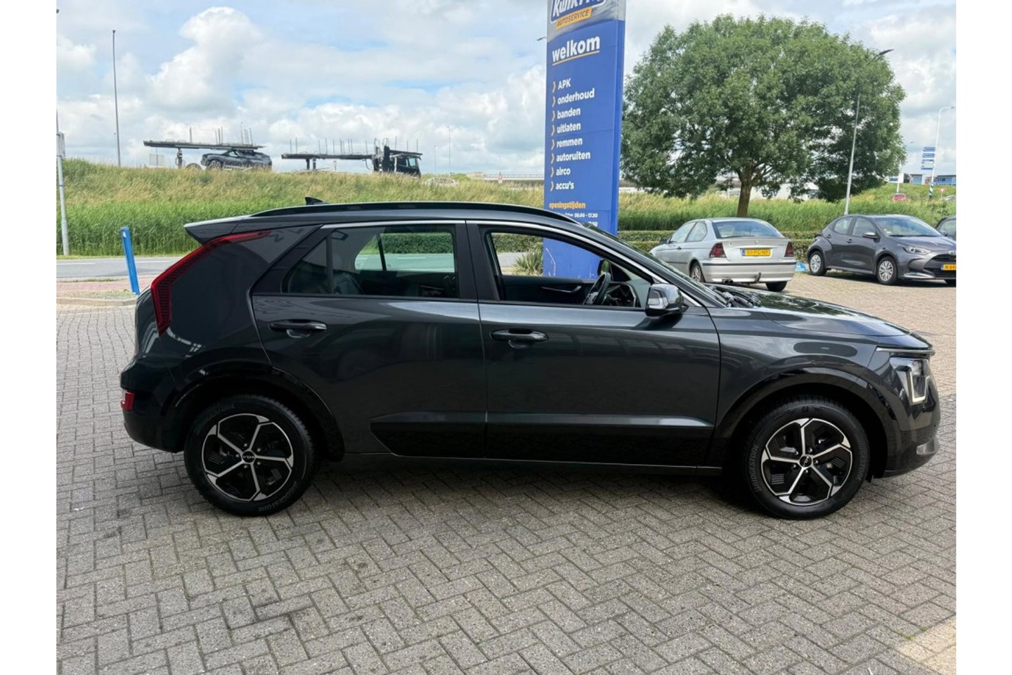 Kia Niro 1.6 GDI HEV DYNAM PLUS AUTOMAAT NAVI LMV PDC-CAMERA