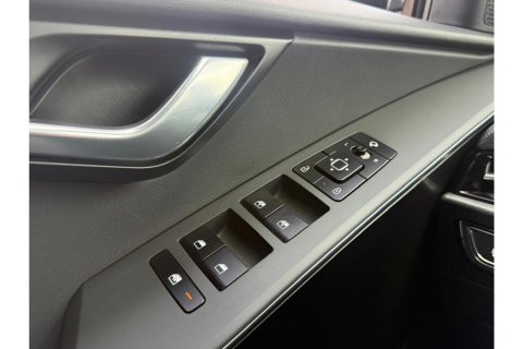 Kia Niro 1.6 GDI HEV DYNAM PLUS AUTOMAAT NAVI LMV PDC-CAMERA