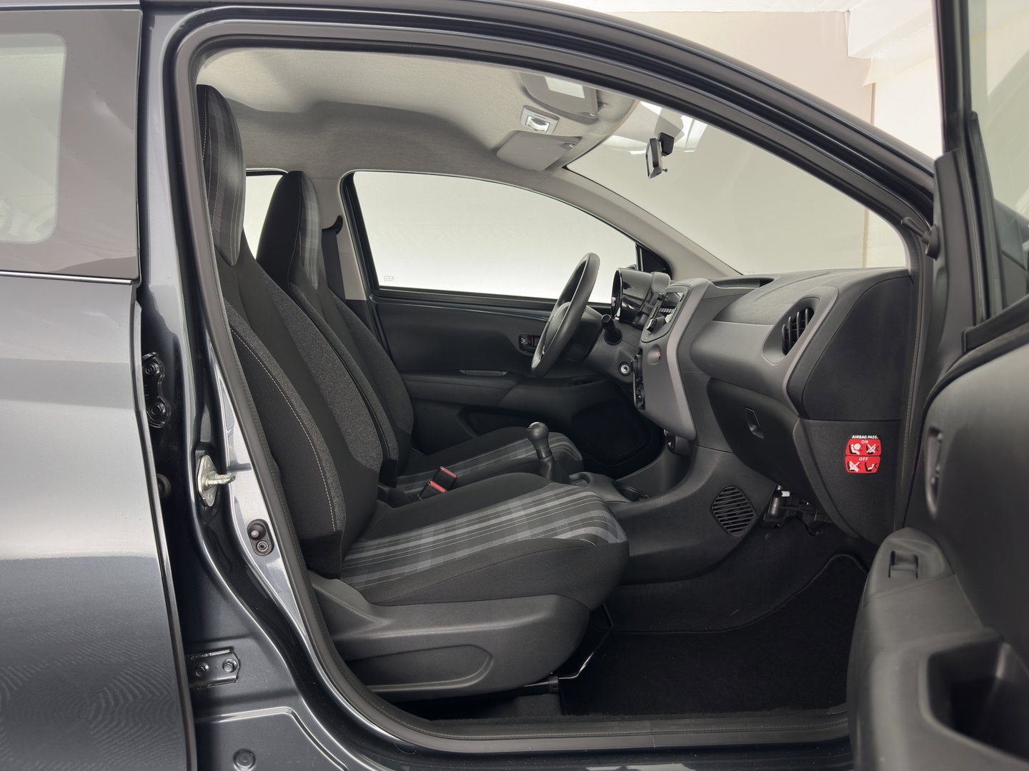 Peugeot 108 1.0 e-VTi Active *AIRCO | COMFORTSEATS | RADIO*