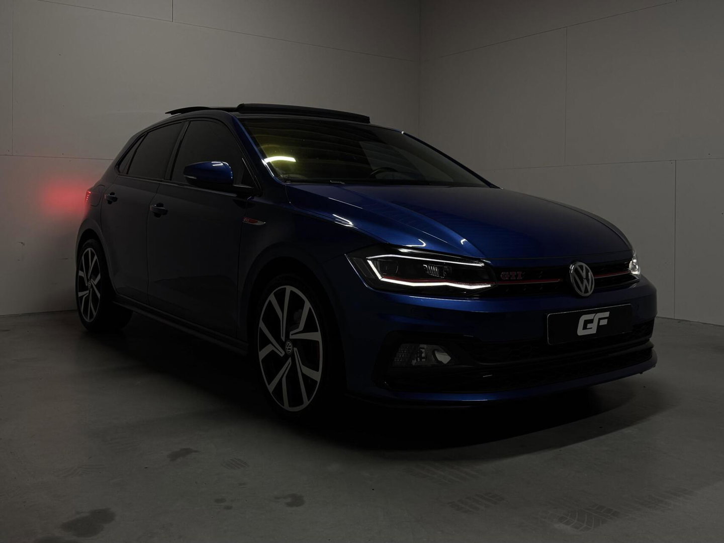 Volkswagen Polo 2.0 TSI GTI Pano Virtual Beats Carplay Camera