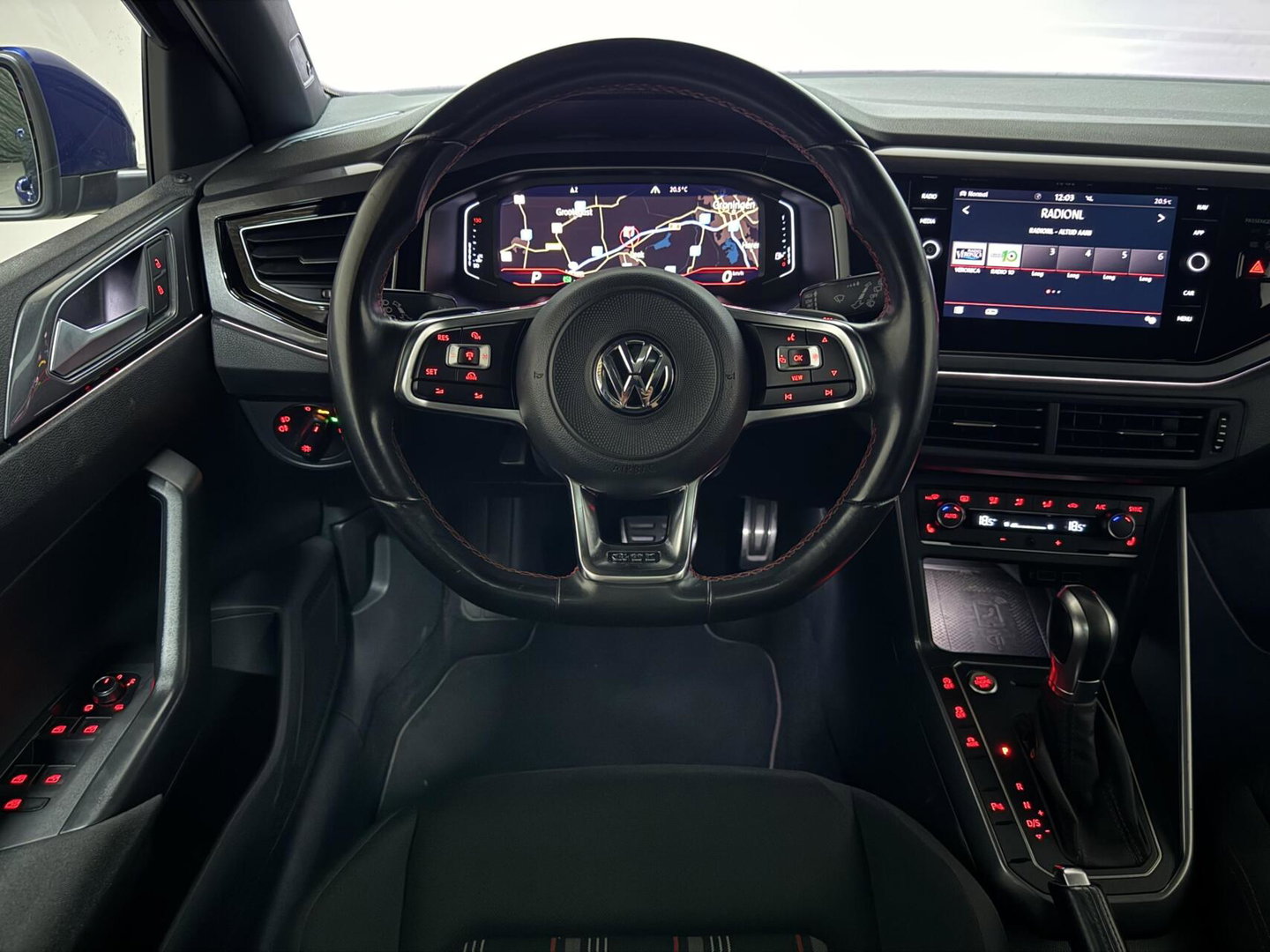 Volkswagen Polo 2.0 TSI GTI Pano Virtual Beats Carplay Camera