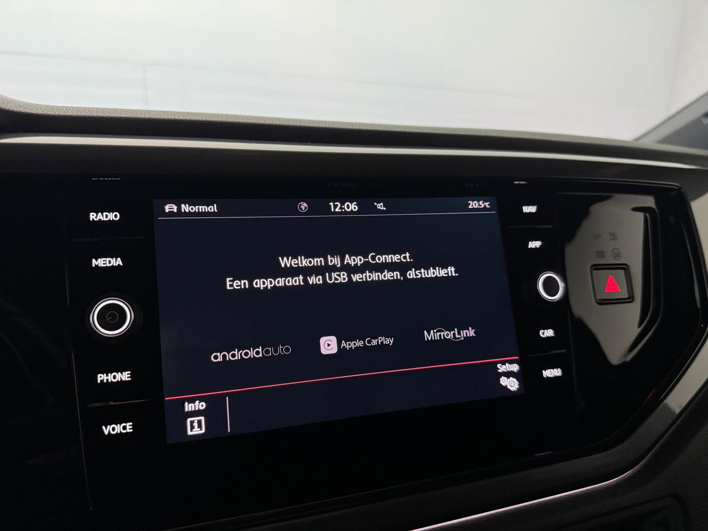 Volkswagen Polo 2.0 TSI GTI Pano Virtual Beats Carplay Camera