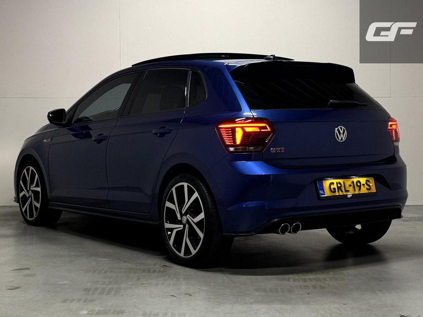 Volkswagen Polo 2.0 TSI GTI Pano Virtual Beats Carplay Camera